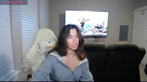 Snapshot of monstrumologist chatting on October 22, 2025, 1:28 am Lydia Mooney online show from October 22, 2025, 1:28 am