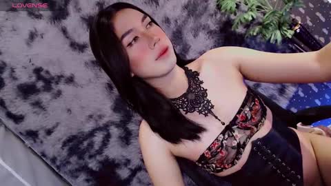 Snapshot of montrous_princessx chatting on February 25, 2025, 11:08 am Princess take me to private or password show online show from February 25, 2025, 11:08 am