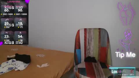 Monse online show from February 23, 2025, 7:00 am