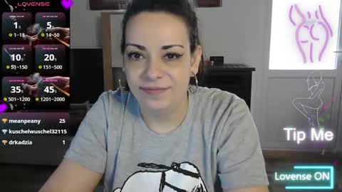 Monse online show from February 28, 2025, 11:03 am