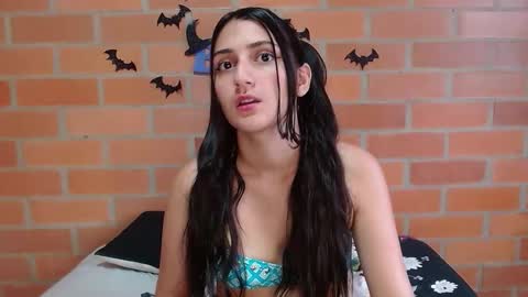 Luisa online show from October 25, 2025, 2:24 pm