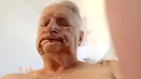 Snapshot of montyne2 chatting on October 11, 2025, 1:09 pm montyne2 online show from October 11, 2025, 1:09 pm