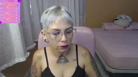 Luna online show from June 18, 2026, 2:54 pm