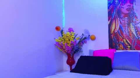 Snapshot of moon_celeste chatting on September 9, 2025, 7:57 pm Moon online show from September 9, 2025, 7:57 pm