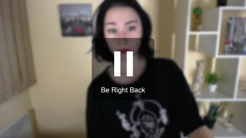 Snapshot of moon_foxy_ chatting on December 1, 2024, 4:29 pm Diana online show from December 1, 2024, 4:29 pm