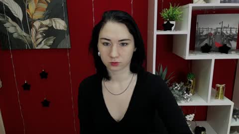 Snapshot of moon_foxy_ chatting on January 2, 2025, 12:46 pm Diana online show from January 2, 2025, 12:46 pm