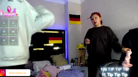 Moon Water   online show from October 4, 2025, 9:40 am