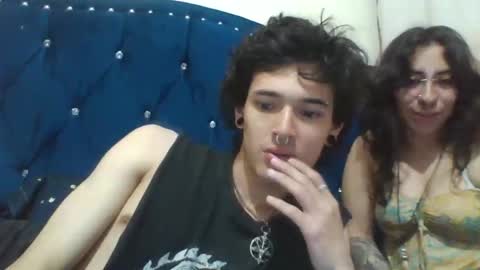 Snapshot of moonandzukko chatting on May 7, 2026, 1:55 am moonandzukko online show from May 7, 2026, 1:55 am