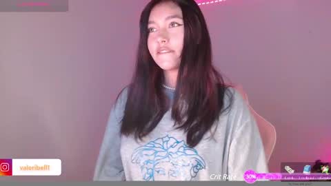 Snapshot of moonbella_bell chatting on December 2, 2024, 7:16 pm bell online show from December 2, 2024, 7:16 pm
