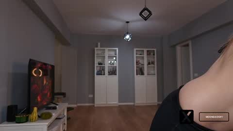 Snapshot of moondao chatting on November 23, 2025, 6:13 am Anna online show from November 23, 2025, 6:13 am