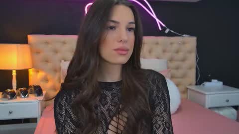 moonligt_iris online show from February 9, 2026, 6:17 am