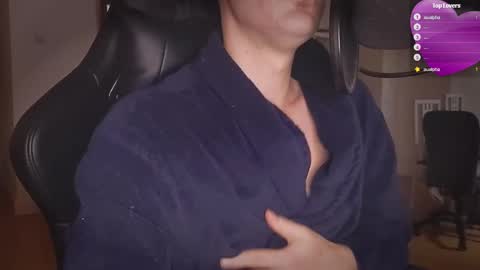 Moonsire online show from September 14, 2025, 5:01 pm