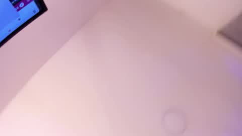 Snapshot of moony_14 chatting on March 23, 2026, 1:04 pm Michelle online show from March 23, 2026, 1:04 pm