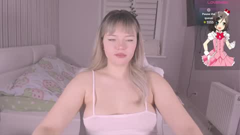 Sofia     online show from December 5, 2024, 9:39 pm