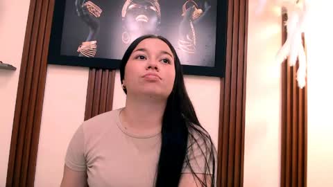 alexia online show from April 12, 2026, 7:30 pm