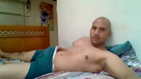 moreno19892 online show from February 3, 2026, 6:24 pm