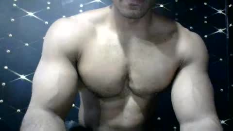 Snapshot of moreno1muscular chatting on March 9, 2025, 4:00 pm moreno1muscular online show from March 9, 2025, 4:00 pm