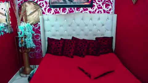 duohot23 online show from December 2, 2025, 2:01 pm