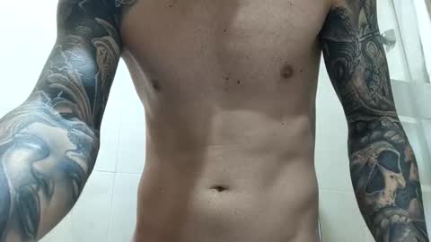 Snapshot of morenoguapo24 chatting on February 9, 2026, 4:55 pm Cloud Strife online show from February 9, 2026, 4:55 pm