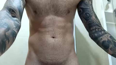 Snapshot of morenoguapo24 chatting on February 26, 2026, 8:08 pm Cloud Strife online show from February 26, 2026, 8:08 pm