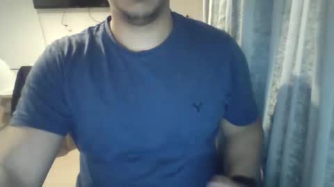 Snapshot of morenolatin19 chatting on February 27, 2025, 5:47 pm Jos Luis online show from February 27, 2025, 5:47 pm