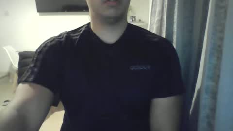 Snapshot of morenolatin19 chatting on October 30, 2025, 6:41 pm Jos Luis online show from October 30, 2025, 6:41 pm