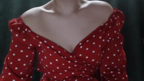 monika online show from January 8, 2025, 1:42 am