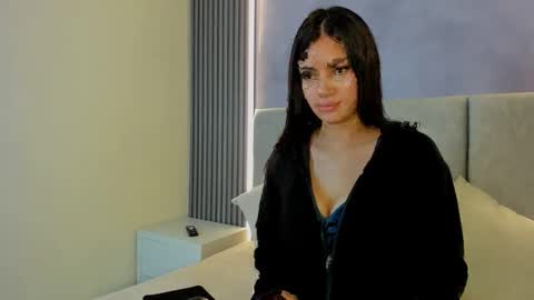 Snapshot of morgan_aura chatting on June 2, 2026, 1:02 pm Morgan Aura online show from June 2, 2026, 1:02 pm