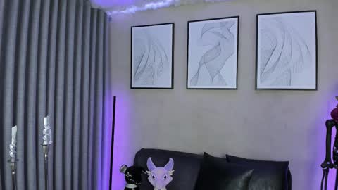  Morgan  online show from October 10, 2025, 12:04 pm