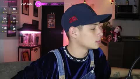 Snapshot of morgan_hiller chatting on December 12, 2024, 1:10 am online show from December 12, 2024, 1:10 am