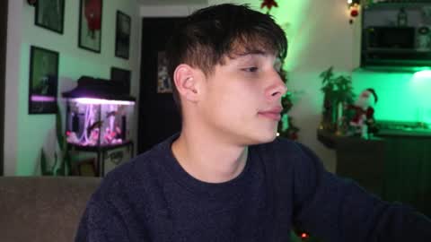 Snapshot of morgan_hiller chatting on January 7, 2025, 11:45 pm online show from January 7, 2025, 11:45 pm