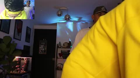 Snapshot of morgan_hiller chatting on March 2, 2025, 2:19 am online show from March 2, 2025, 2:19 am