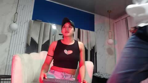 Snapshot of morganandmegan chatting on September 24, 2025, 11:02 am MORGAN AND MEGAN online show from September 24, 2025, 11:02 am