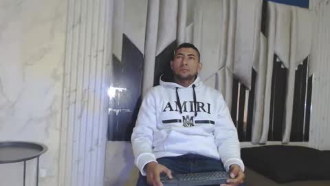 Snapshot of morganandmegan chatting on October 13, 2025, 11:32 am MORGAN AND MEGAN online show from October 13, 2025, 11:32 am