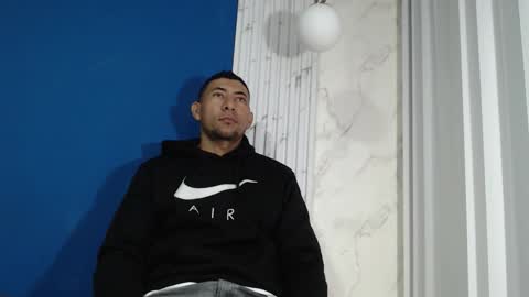 Snapshot of morganandmegan chatting on December 16, 2025, 11:26 am MORGAN AND MEGAN online show from December 16, 2025, 11:26 am