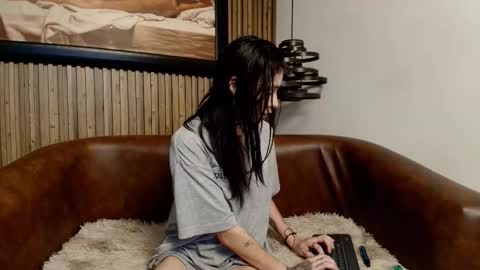 Snapshot of morganevans_t chatting on February 25, 2026, 12:15 pm morganevans_t online show from February 25, 2026, 12:15 pm