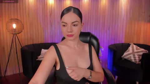 Morgan Hicks online show from December 14, 2025, 5:51 pm