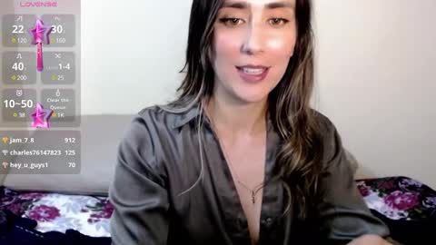 Snapshot of moriahhoe chatting on February 18, 2025, 10:36 pm Moriah online show from February 18, 2025, 10:36 pm