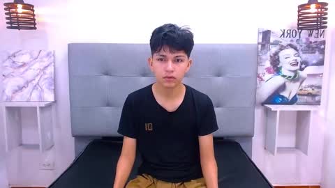 MORTELLE online show from November 7, 2025, 12:05 pm