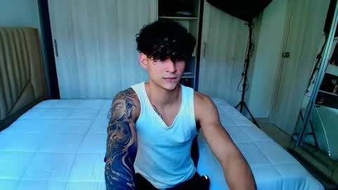Snapshot of morthy_downey chatting on January 31, 2025, 5:53 pm Morthy online show from January 31, 2025, 5:53 pm