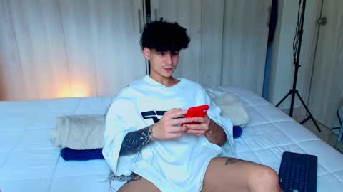 Snapshot of morthy_downey chatting on February 6, 2025, 7:18 pm Morthy online show from February 6, 2025, 7:18 pm