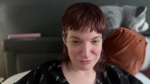 Snapshot of mossy_mommy chatting on February 18, 2025, 10:25 pm Mossy Mommy online show from February 18, 2025, 10:25 pm