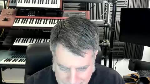 Snapshot of mostly_unbothered chatting on November 20, 2025, 11:21 am mostly_unbothered online show from November 20, 2025, 11:21 am