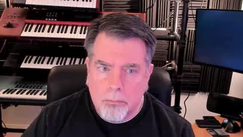 Snapshot of mostly_unbothered chatting on December 15, 2025, 6:17 am mostly_unbothered online show from December 15, 2025, 6:17 am