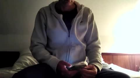 Tom online show from February 12, 2026, 9:43 pm