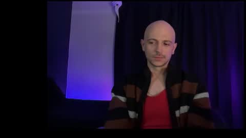 Snapshot of mount_vesuvius chatting on February 3, 2026, 7:52 pm mount_vesuvius online show from February 3, 2026, 7:52 pm