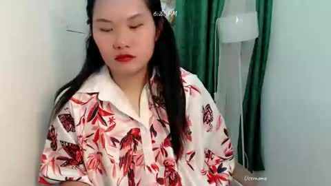 Snapshot of mountain_girl88 chatting on February 15, 2026, 10:36 am casandra online show from February 15, 2026, 10:36 am