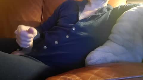 Snapshot of mountainmanny chatting on February 10, 2025, 12:52 am Manny online show from February 10, 2025, 12:52 am