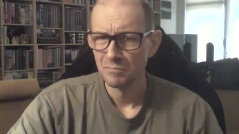 Snapshot of moviem1978 chatting on December 27, 2024, 9:50 am Frederik online show from December 27, 2024, 9:50 am