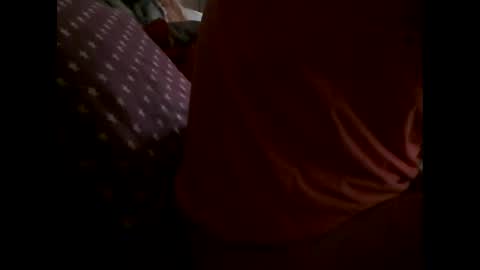 Snapshot of mowgli1977 chatting on October 20, 2025, 11:21 am mowgli1977 online show from October 20, 2025, 11:21 am